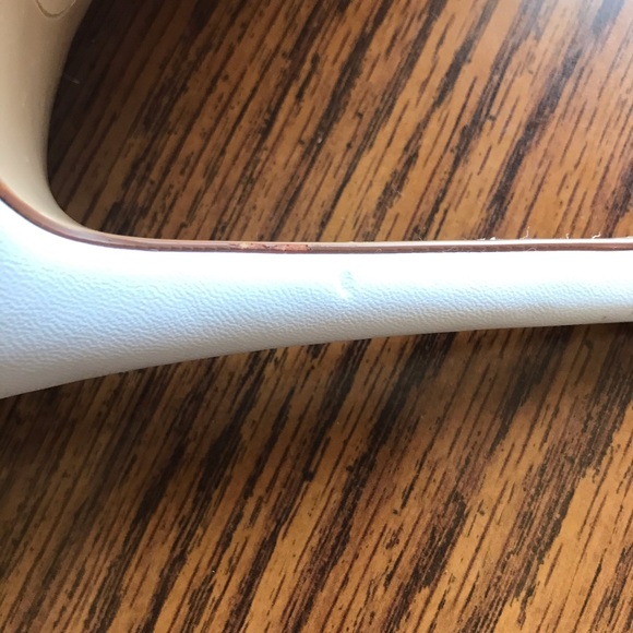 BCBGeneration Women’s White Heels 4" - Picture 12 of 15